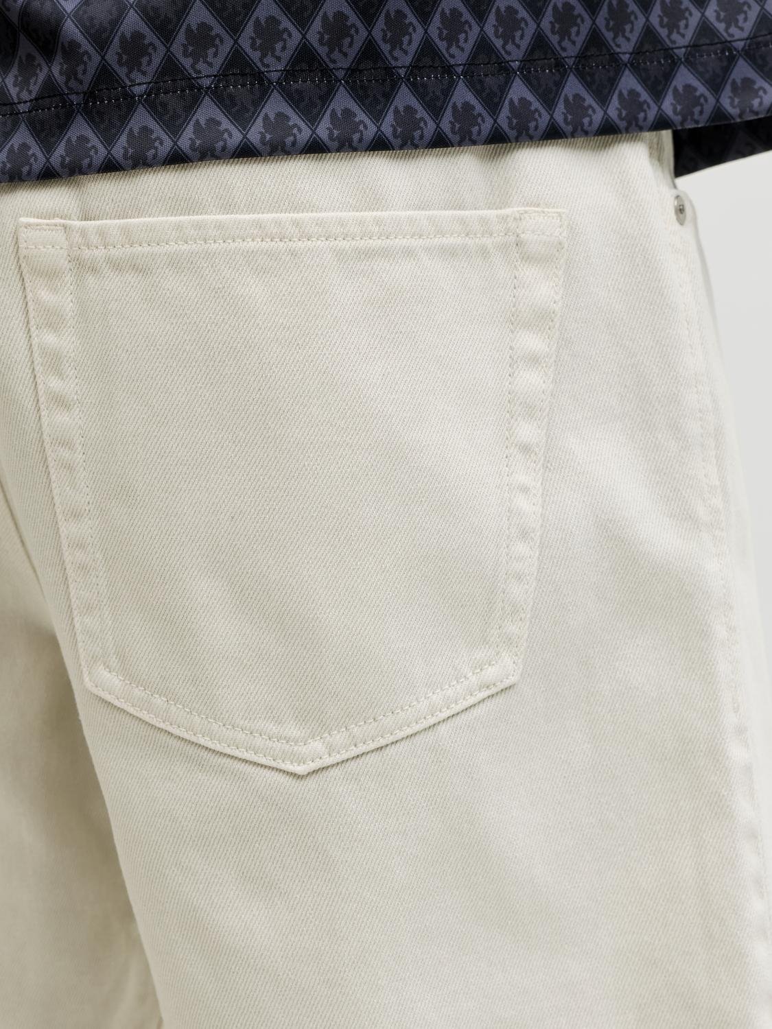 model_shot-detail